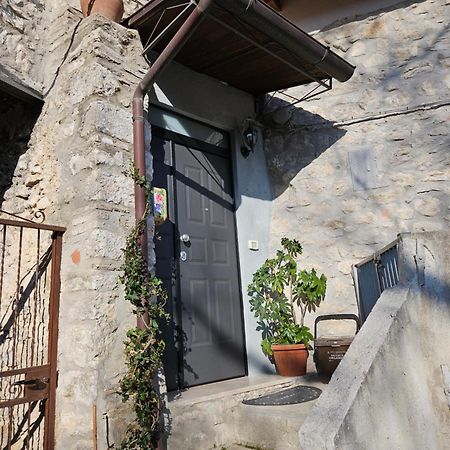 Вилла Casa Di Mamma Rosa Castelnuovo Parano Экстерьер фото