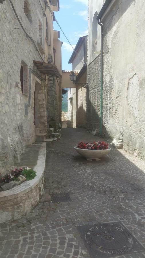 Вилла Casa Di Mamma Rosa Castelnuovo Parano Экстерьер фото